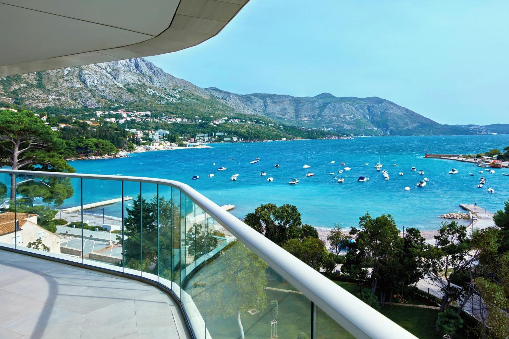 Sheraton Dubrovnik Riviera Hotel Млини Экстерьер фото View of the bay from the hotel